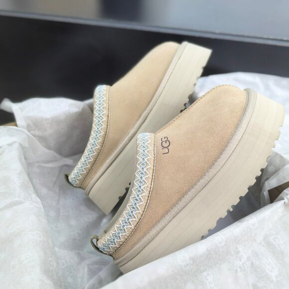 UGG Tasman Slippers Mustard Seed Womens - Picture 1 of 9